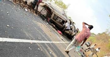 വാൽപ്പാറയിൽ വാഹനാപകടം. 8 പേർ മരിച്ചു 