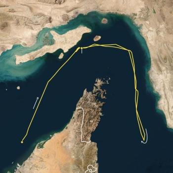 ലെബനനിൽ   വെടി നിർത്തൽ പ്രഖ്യാപിച്ചതോടുകൂടി ഇറാൻ ഹോർമുസ്  തുറന്നു. 
