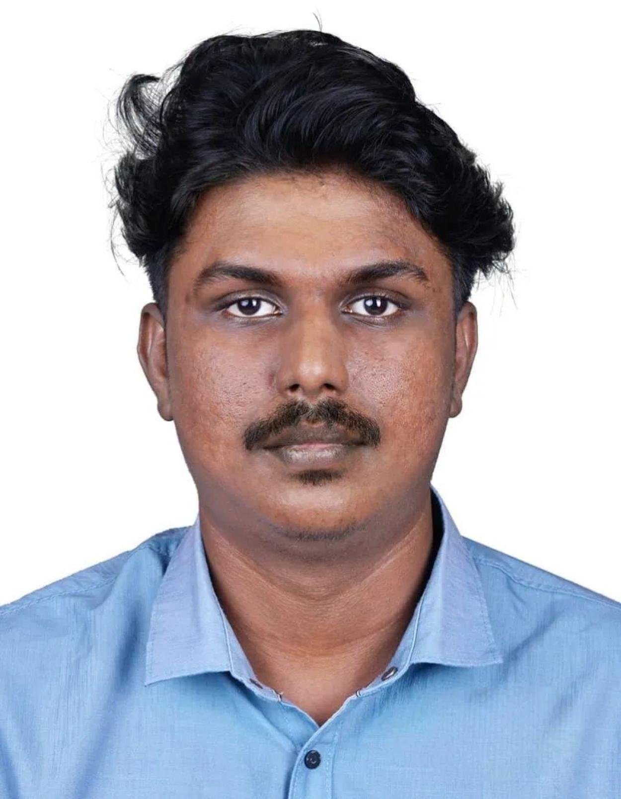 തെരുവുനായ കുറുകേ ചാടി സ്‌കൂട്ടർ മറിഞ്ഞു പരിക്കേറ്റ യുവാവിന് 2.16 ലക്ഷം രൂപ നഷ്ടപരിഹാരം 
