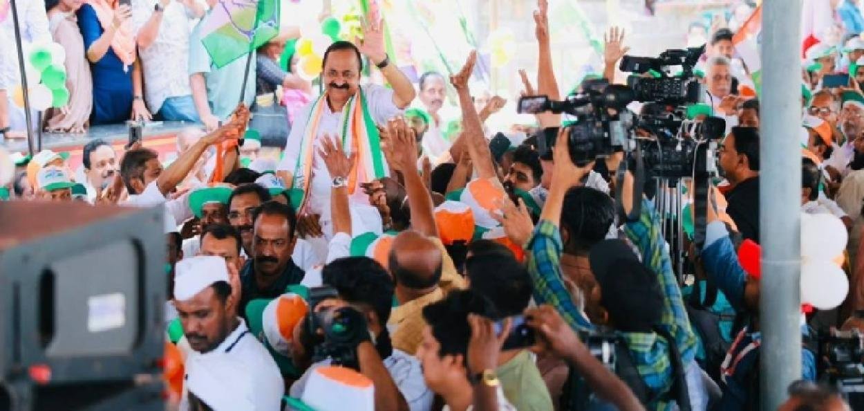 വി ഡി സതീശൻ തിങ്കളാഴ്ച സെൻട്രൽ സ്റ്റേഡിയത്തിൽ സത്യപ്രതിജ്ഞ ചെയ്യും