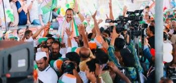 വി ഡി സതീശൻ തിങ്കളാഴ്ച സെൻട്രൽ സ്റ്റേഡിയത്തിൽ സത്യപ്രതിജ്ഞ ചെയ്യും