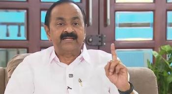 മുഖ്യമന്ത്രി വി.ഡി. സതീശനെതിരേ കോണ്‍ഗ്രസ് നേതാക്കള്‍ പണി തുടങ്ങി.