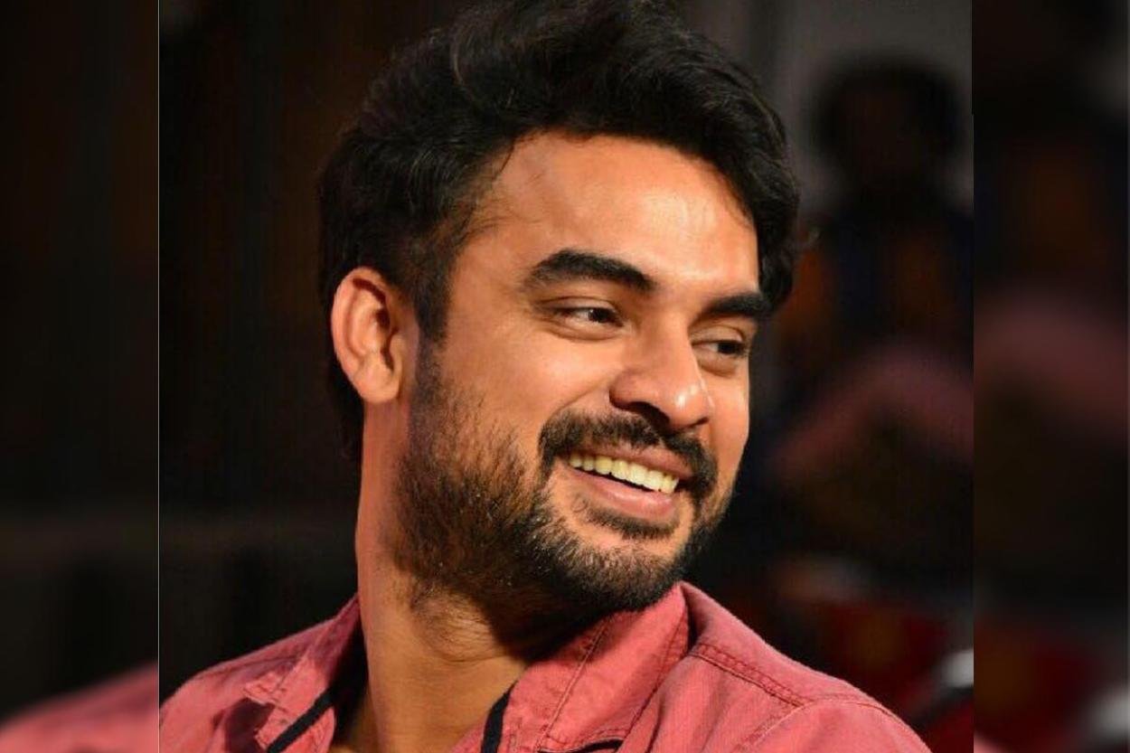 ഫിലിം സിറ്റി പ്രഖ്യാപനം; സിനിമാ പ്രവർത്തകരുടെ ഏറെ നാളത്തെ ആവശ്യം പരിഗണിച്ച സർക്കാരിന് അഭിവാദ്യങ്ങളെന്ന് ടൊവിനോ