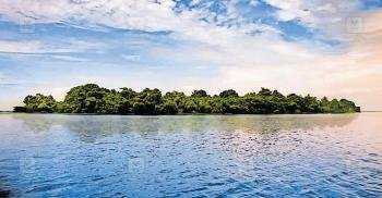 ഇതുവരെ ആരും ചെയ്യാത്ത കാര്യം; സതീശന് കൈയടിച്ച് ടൂറിസം മേഖല, ‘വ്യവസായ പദവി’ കിട്ടിയാൽ എന്താണ് നേട്ടം?...
