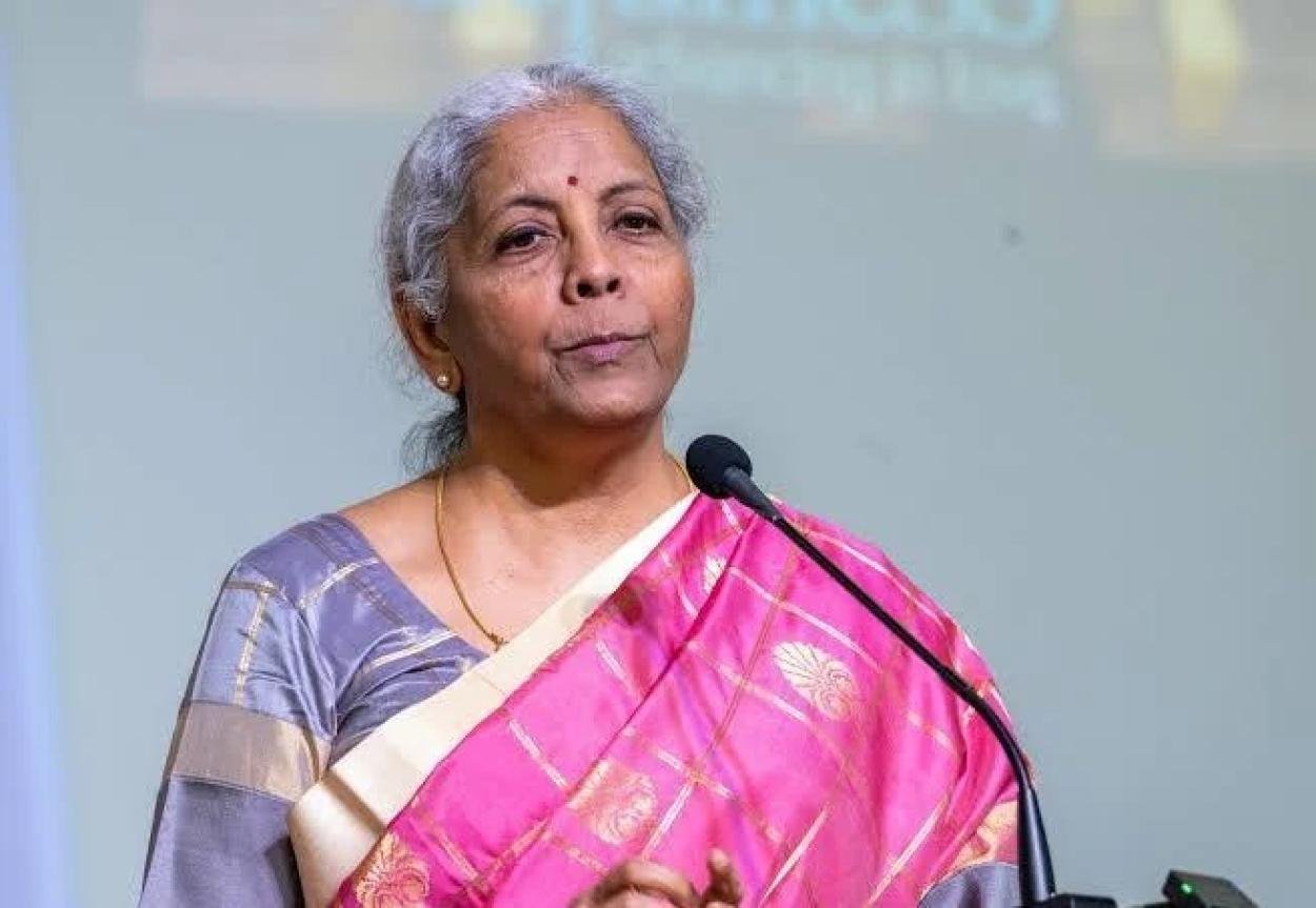ജിഎസ്ടിയിൽ ഇനി അറസ്റ്റില്ല, പിഴ 10,000 രൂപയിലേക്ക്, നിരക്ക് പരിഷ്ക്കാരം വർഷത്തിലൊരിക്കൽ; വൻ വൻ മാറ്റങ്ങളുമായി കൗൺസിൽ യോഗം